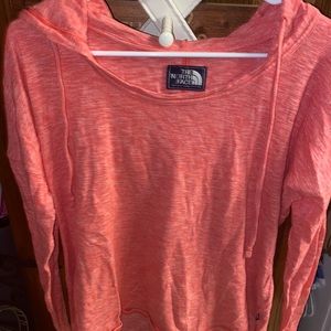 Women’s North Face Top